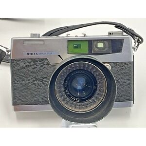 Petri 7S Circle Eye System‎ Film Camera